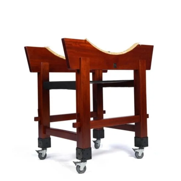 Four-Pillar Stand