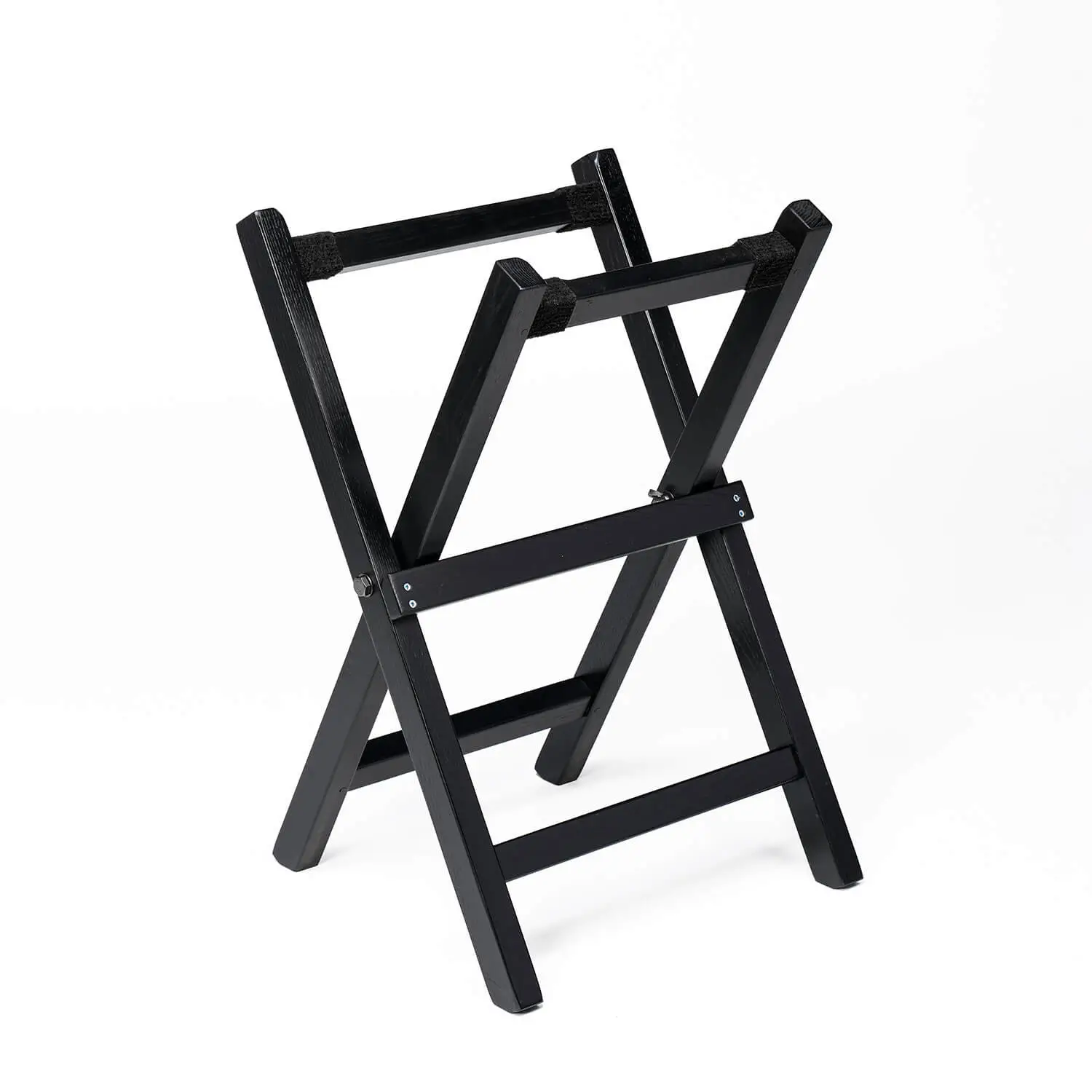 JINLEI Hira daiko X Stand front angle view showing black lacquered folding wood frame with X-shaped cross-leg base, horizontal support rails and black non-slip fabric drum cradle straps