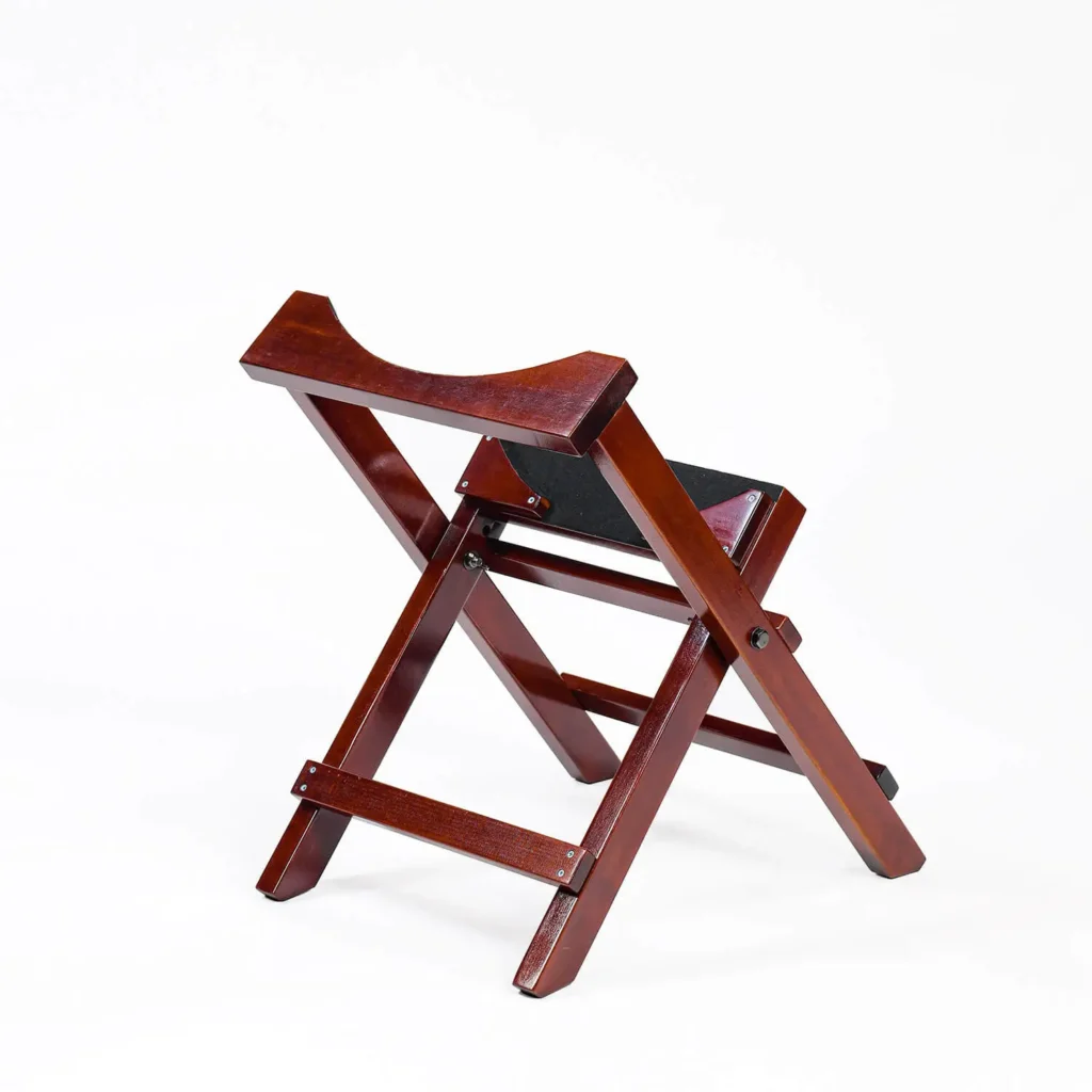 JINLEI Nagado Daiko Naname Slant Stand side angle view showing X-shaped cross-leg base structure with adjustable support bracket and black non-slip drum cradle padding