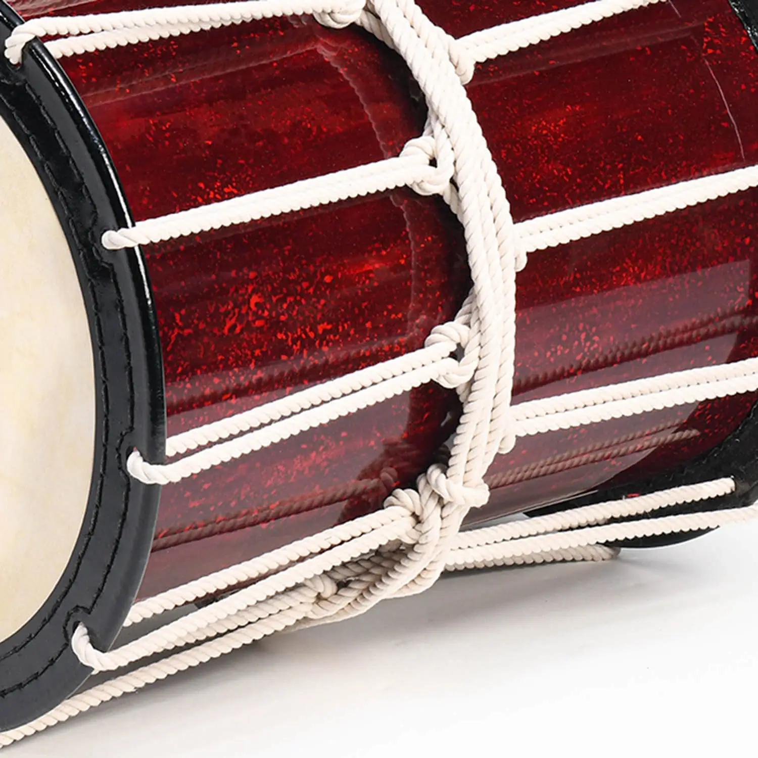 JINLEI oke daiko summer red, close-up of cowhide drumhead with white rope tuning on sparkle red shell